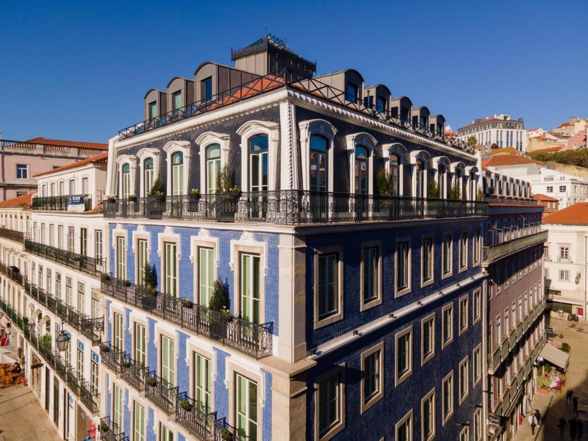 Classic Double or Twin Room with City View